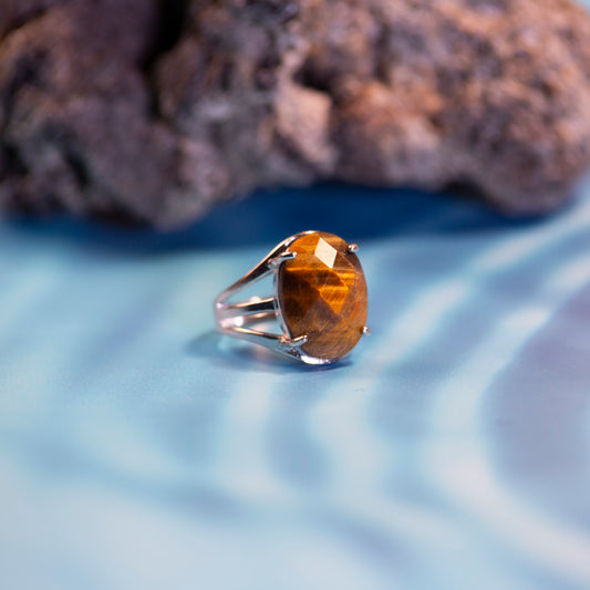 Natural Tigers Eye Crystal Oval ring in metal with Adjustable Size For Men And Women